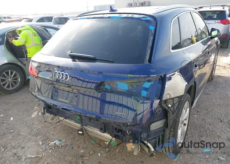 2021 Audi Q5 Premium Plus 45 Tfsi Quattro S Tronic z USA, uszkodzony, nr VIN WA1BAAFYXM2039806